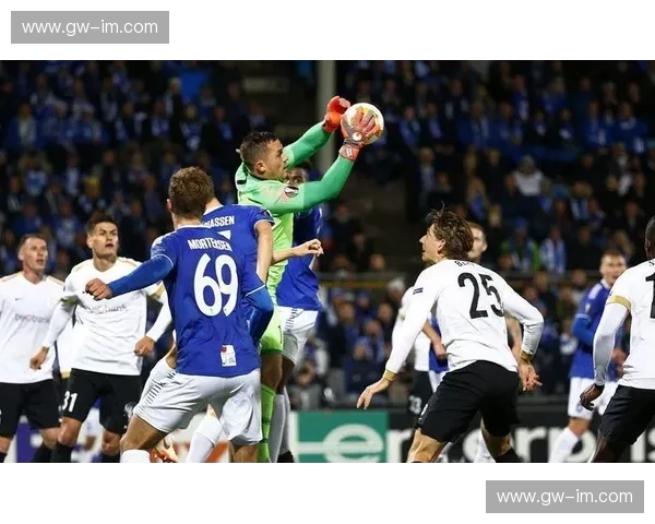 峡湾之巅的博弈：奥德与萨普斯堡的灵魂碰撞